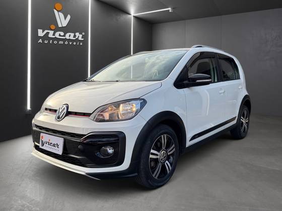 VOLKSWAGEN UP 1.0 170 TSI TOTAL FLEX XTREME 4P MANUAL